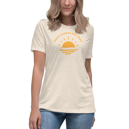 Here Comes the Sun -Women's Relaxed T-Shirt Natural 